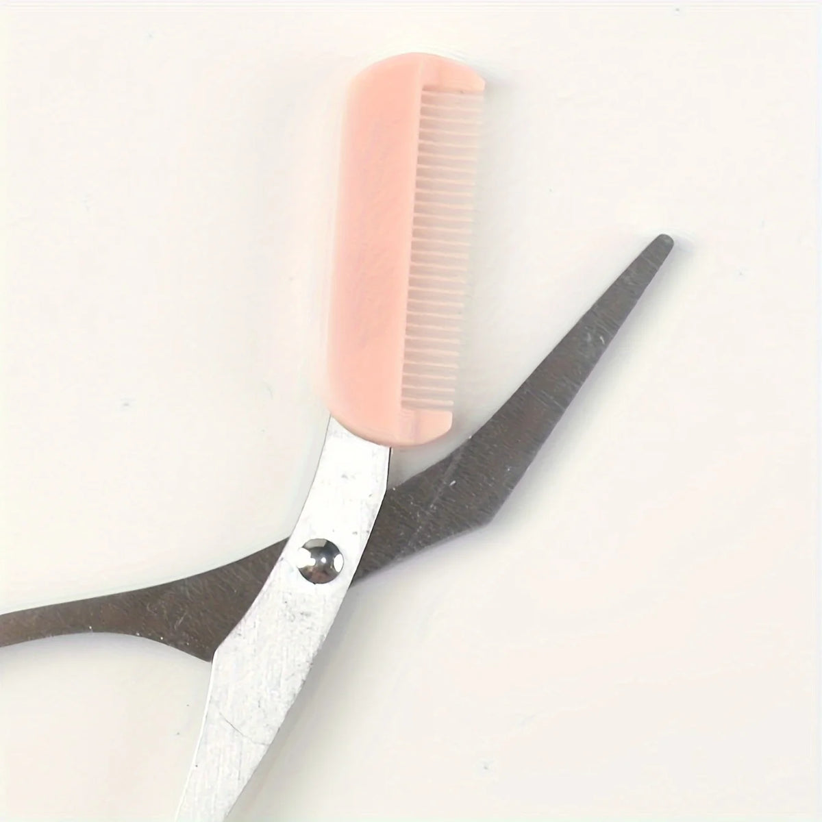 Elegant Pink Eyebrow Trimming Scissors