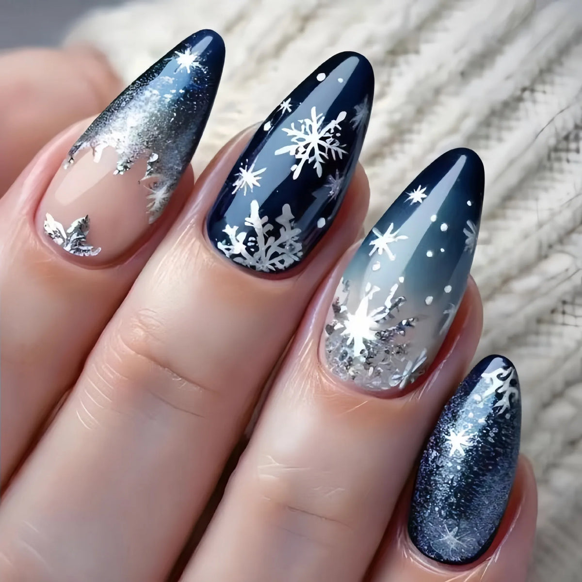 Festive Holiday Nail Art Set